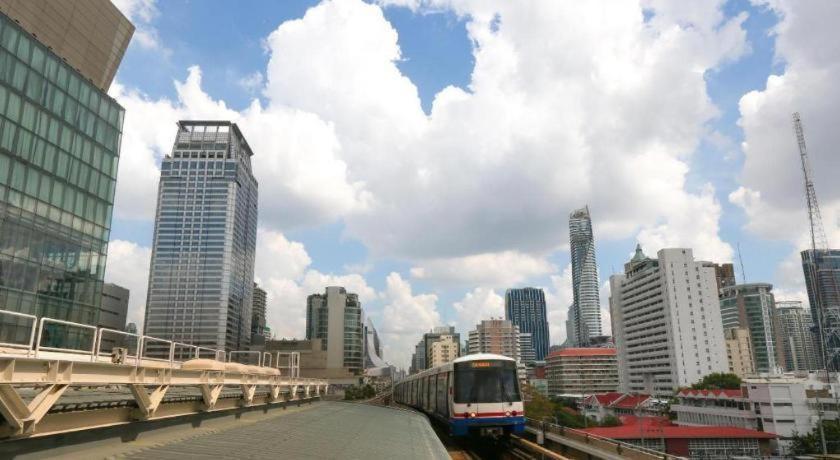 Khách sạn Baan K