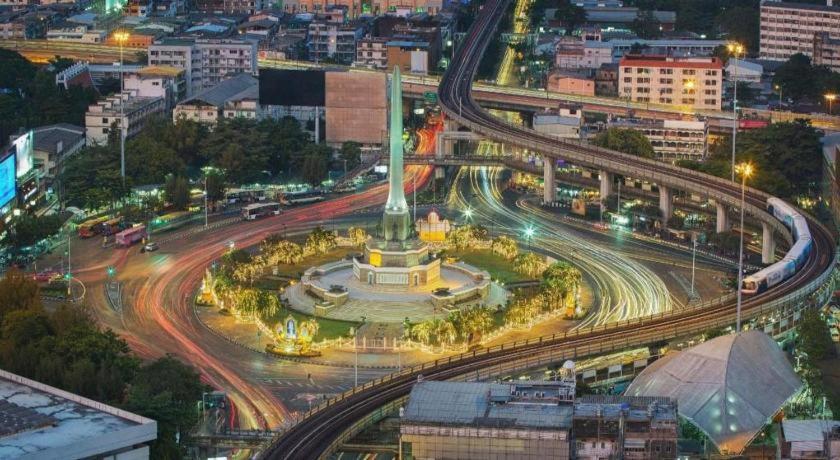 Khách sạn Baan K